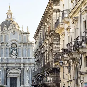 Hotel Duomo &, Catane